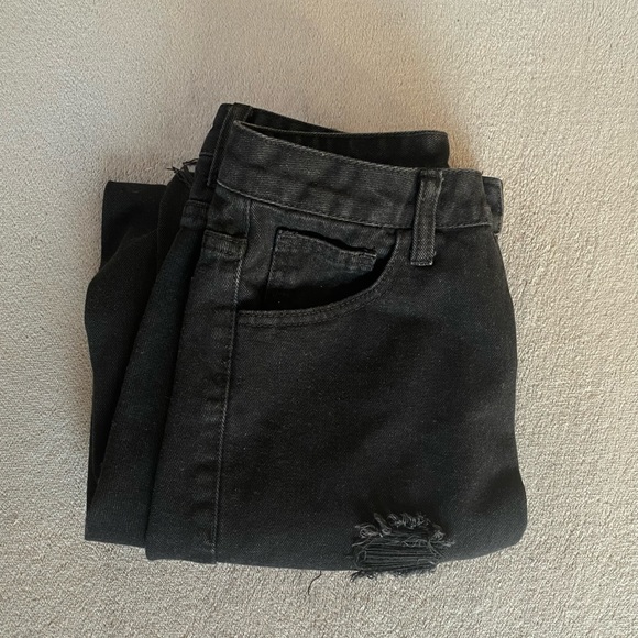 Black Ripped Jeans - Picture 5 of 10